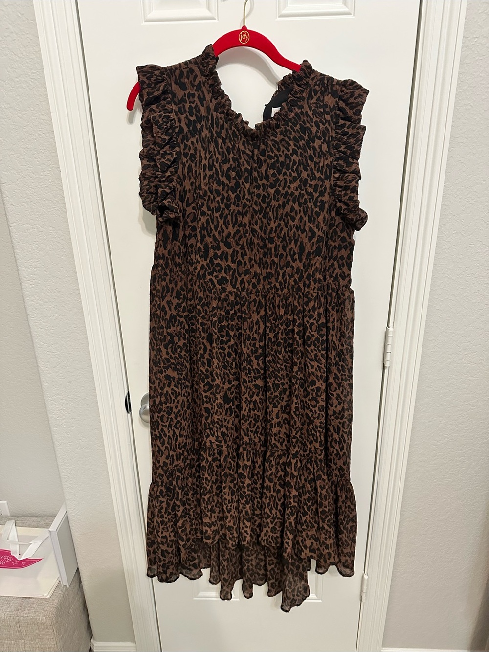 Karlie high low leopard dress